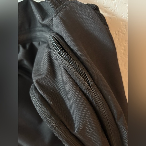 The North Face Black Backpack - Picture 7 of 8